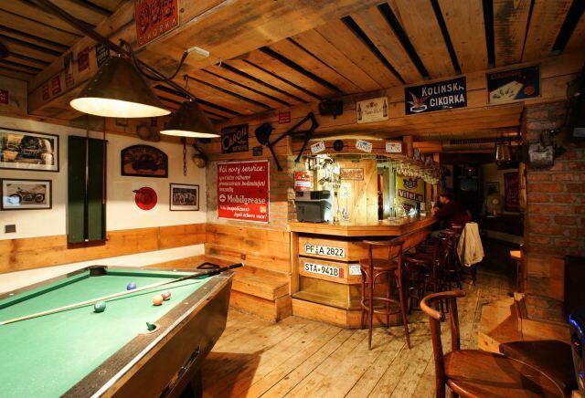 Hotel Saloon Zlín Buitenkant foto