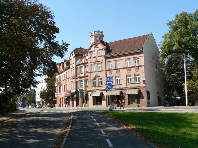 Hotel Saloon Zlín Buitenkant foto